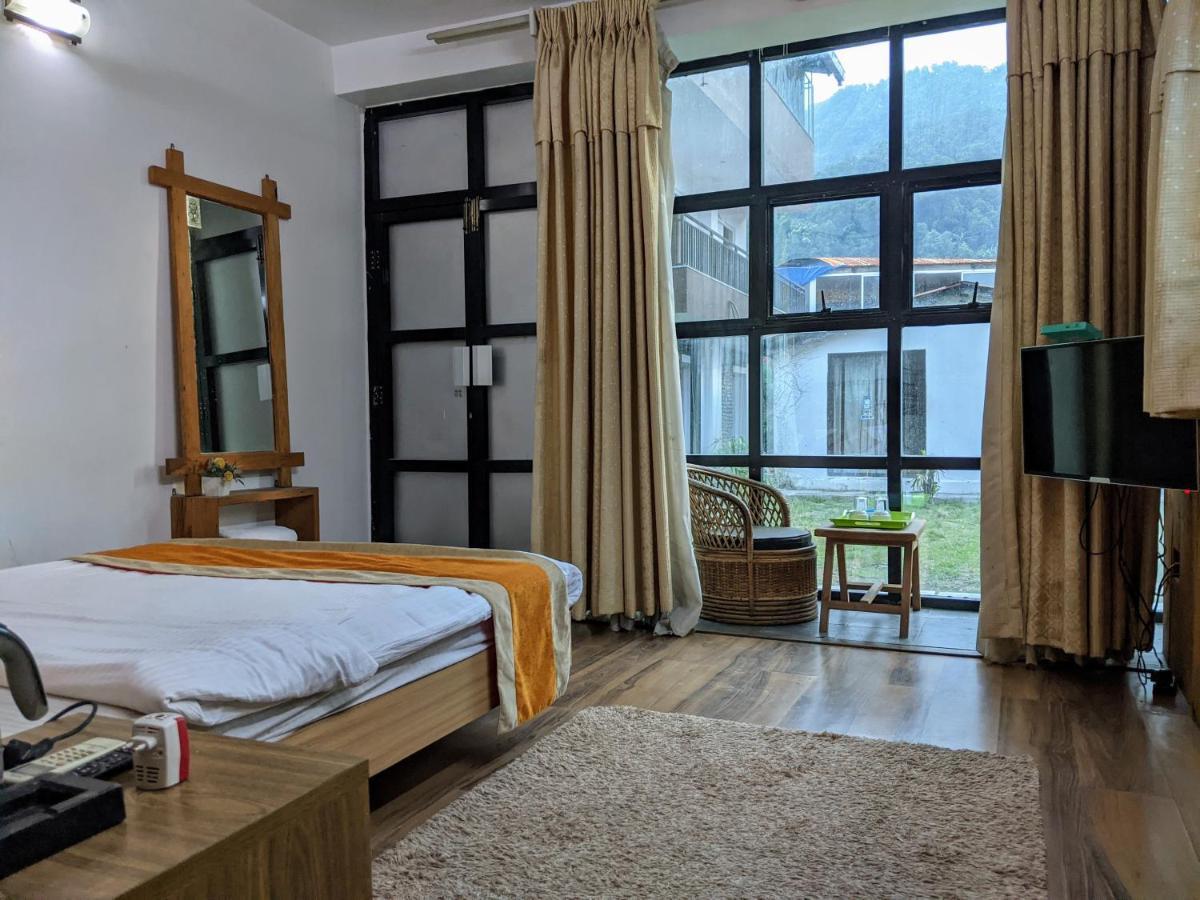Gantavya Resort Pokhara Luaran gambar