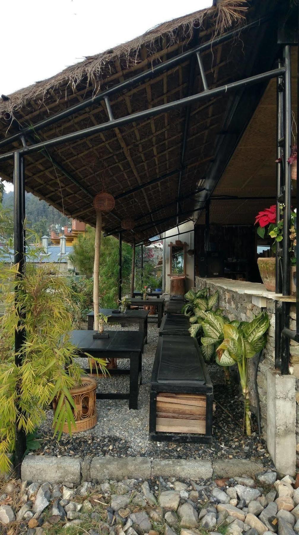 Gantavya Resort Pokhara Luaran gambar